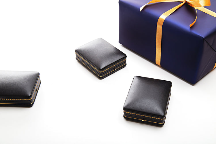 Matijaro Gifts for Men / blue present box and three jewelry boxes in dark blue leather / MatiJaro